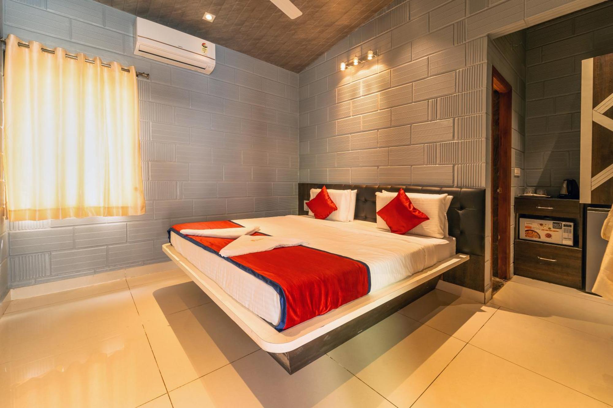 Seasons Suites - Hbr Бангалор Экстерьер фото