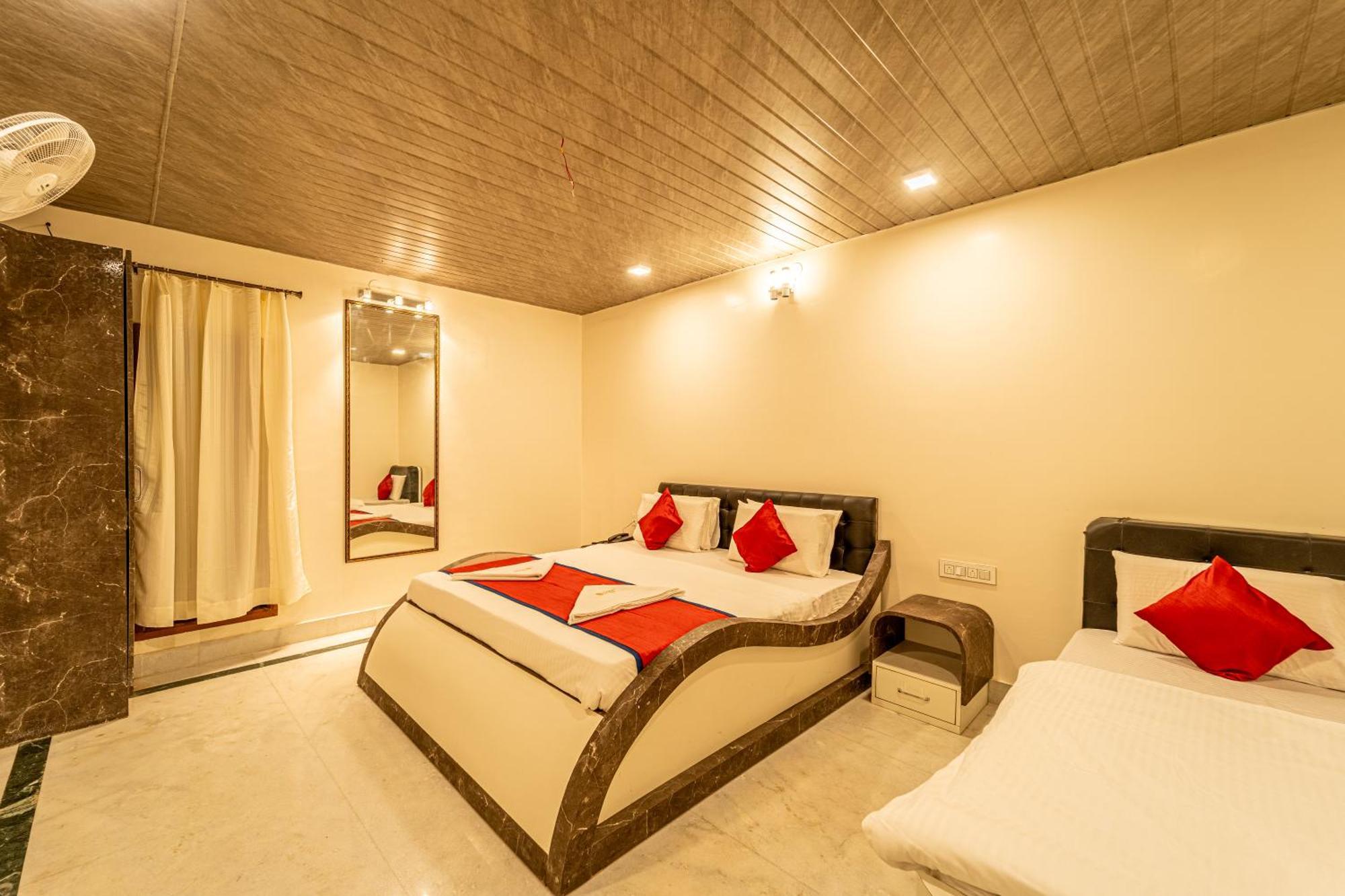 Seasons Suites - Hbr Бангалор Экстерьер фото